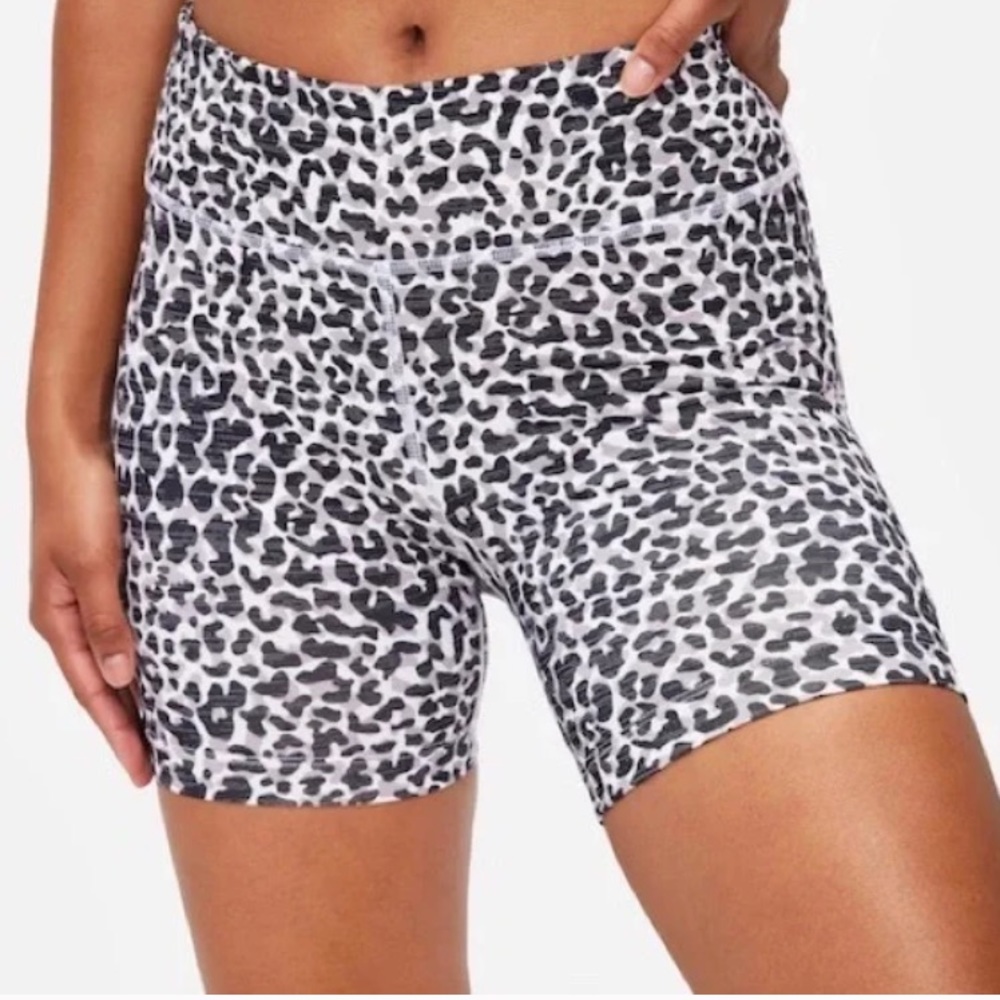 OUTDOOR VOICES Leopard Biker Shorts